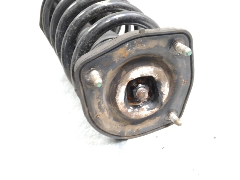 Recambio de amortiguador trasero izquierdo para kia sportage 2.0 crdi referencia OEM IAM   