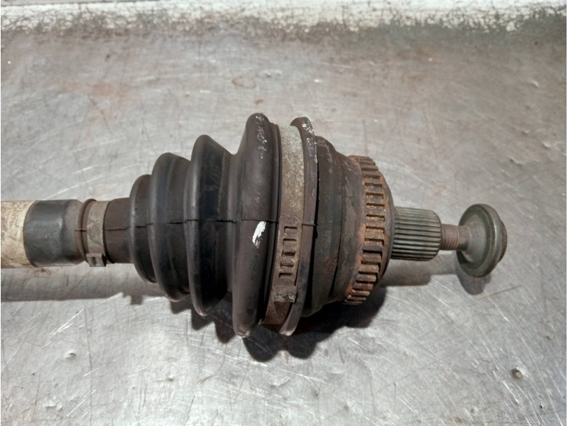 Recambio de transmision delantera derecha para audi 80 2.0 i referencia OEM IAM   