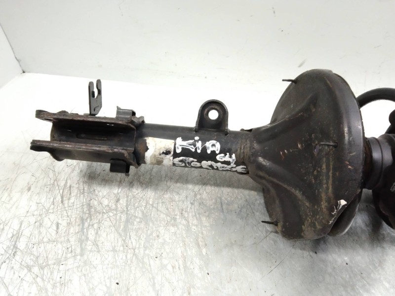 Recambio de amortiguador trasero izquierdo para kia sportage 2.0 crdi referencia OEM IAM   