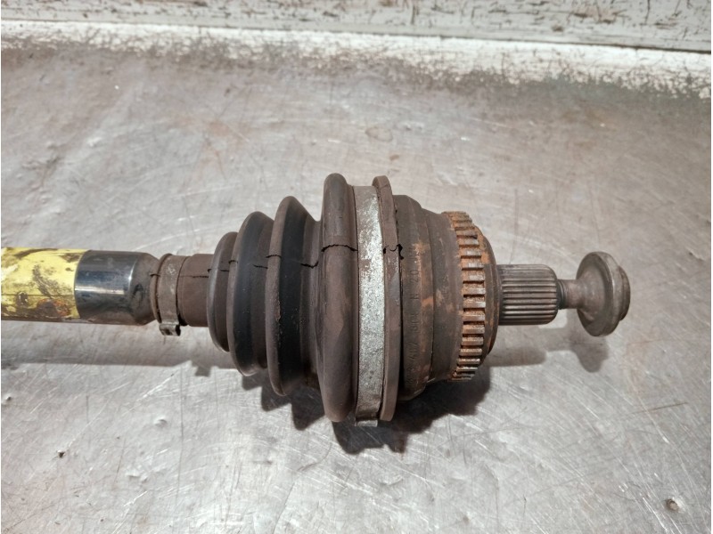 Recambio de transmision delantera izquierda para audi 80 2.0 i referencia OEM IAM   