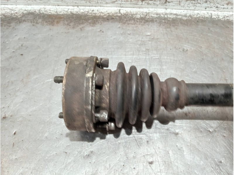 Recambio de transmision delantera izquierda para audi 80 2.0 i referencia OEM IAM   