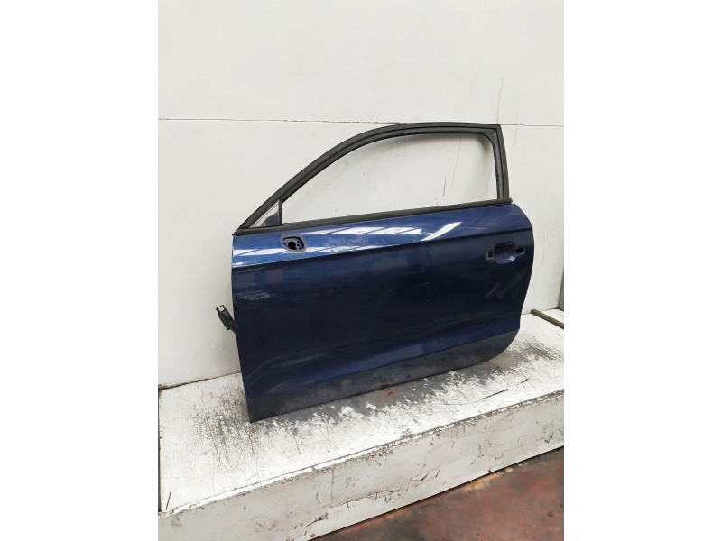 Recambio de puerta delantera izquierda para audi a1 (8x) ambition referencia OEM IAM   3P
