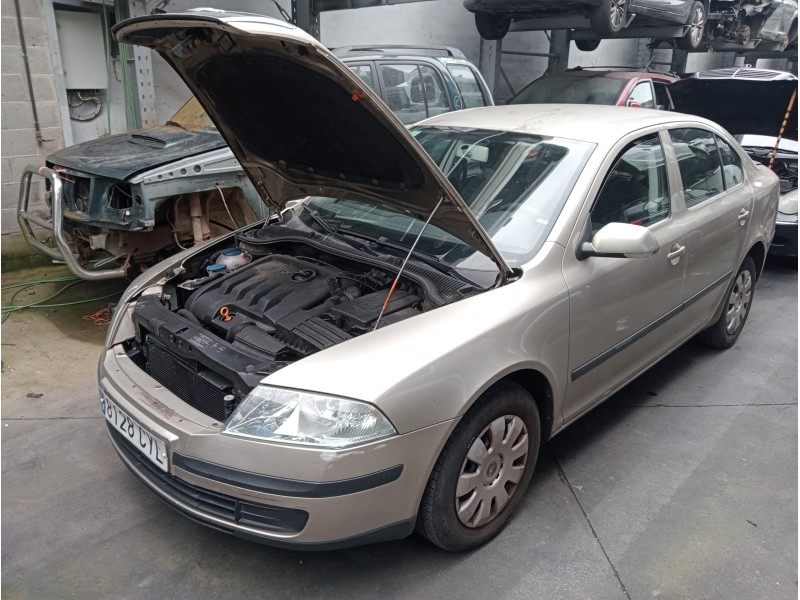 skoda octavia berlina (1z3) del año 2004