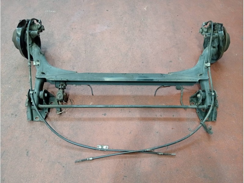 Recambio de puente trasero para audi 80 2.0 i referencia OEM IAM   