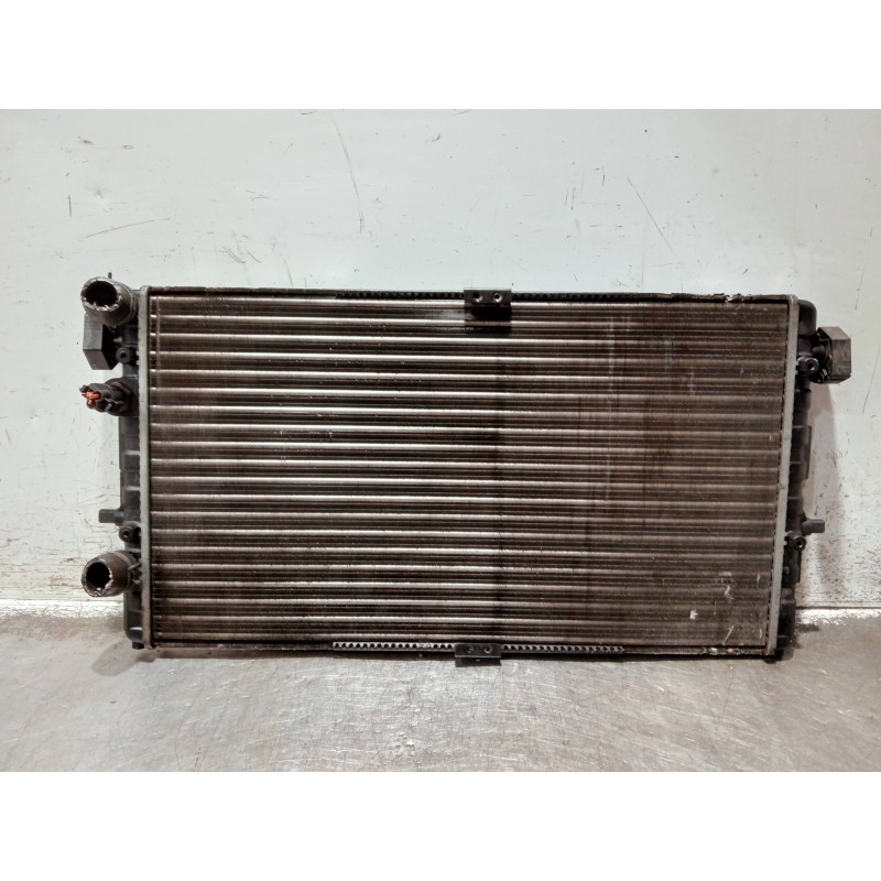 Recambio de radiador agua para seat cordoba berlina (6k2) signo referencia OEM IAM 869888C 732698 