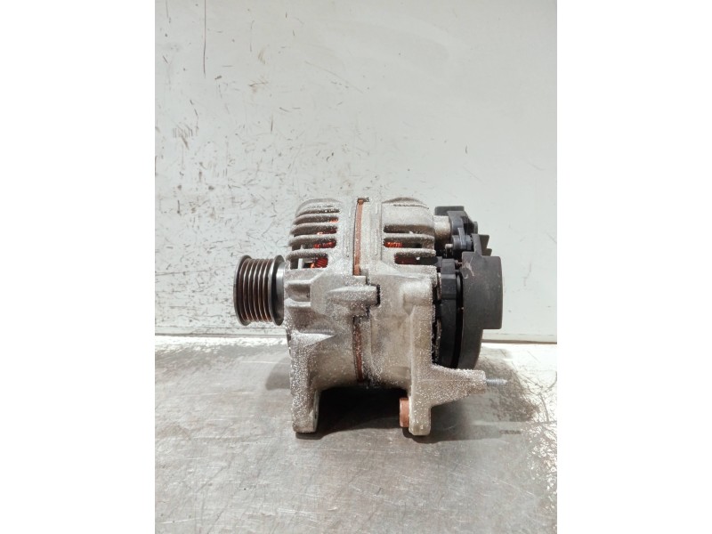 Recambio de alternador para seat cordoba berlina (6k2) signo referencia OEM IAM 037903025L 0124315005 