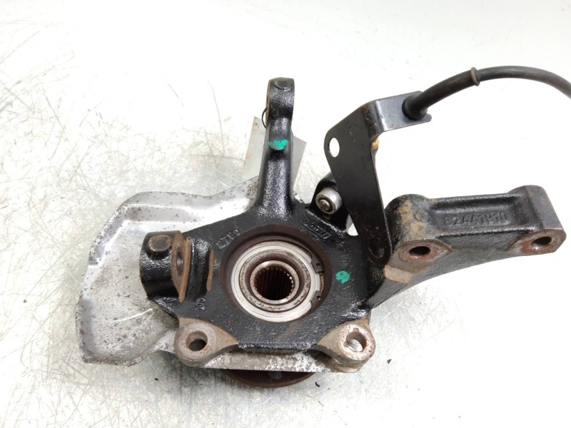 Recambio de mangueta delantera izquierda para lancia thema 2.0 16v turbo referencia OEM IAM   