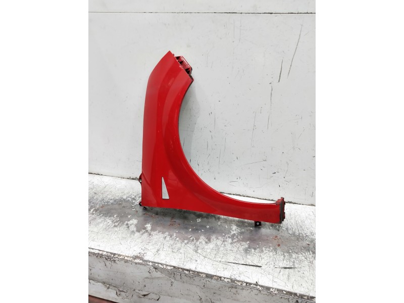 Recambio de aleta delantera derecha para renault scenic ii authentique referencia OEM IAM   