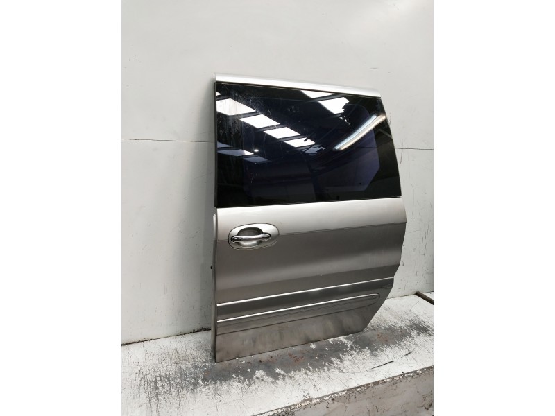 Recambio de puerta lateral corredera izquierda para kia carnival ii referencia OEM IAM   5P