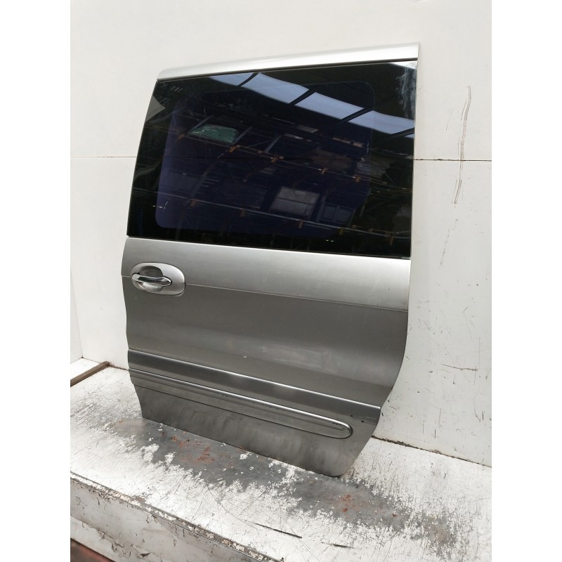 Recambio de puerta lateral corredera izquierda para kia carnival ii referencia OEM IAM   5P