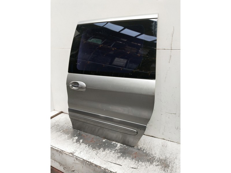 Recambio de puerta lateral corredera izquierda para kia carnival ii referencia OEM IAM   5P