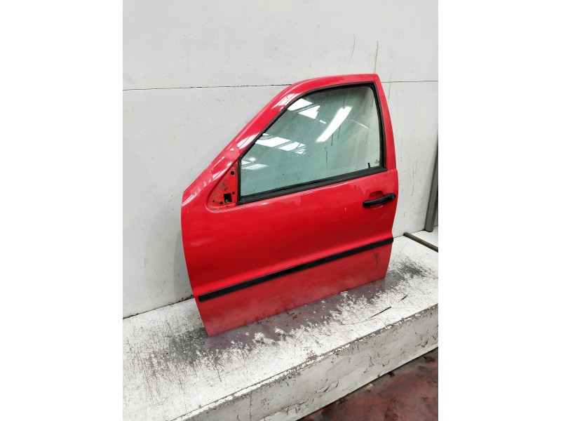 Recambio de puerta delantera izquierda para volkswagen polo berlina (6n2) referencia OEM IAM   5P