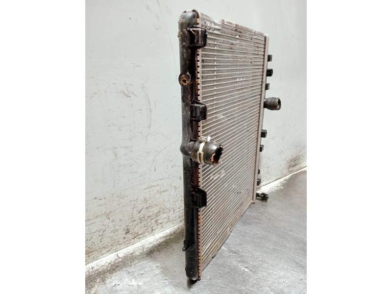 Recambio de radiador agua para citroen c3 referencia OEM IAM 9685852680 890960000 