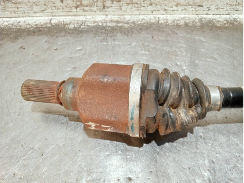 Recambio de transmision delantera izquierda para citroen c3 referencia OEM IAM 9807280280  