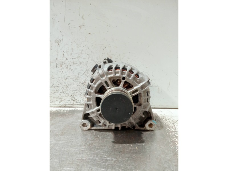 Recambio de alternador para citroen c3 referencia OEM IAM 9835689480 2740473F FG12T163