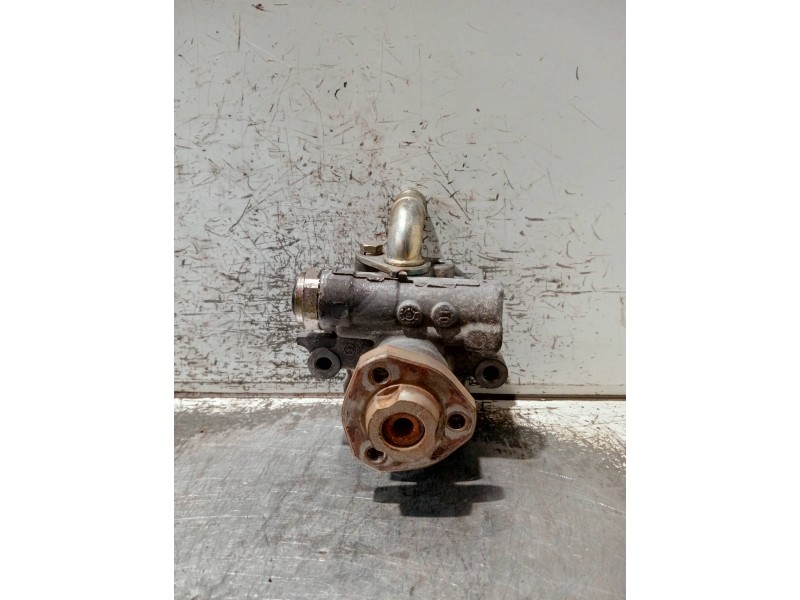 Recambio de bomba direccion para seat leon (1m1) referencia OEM IAM 1J0422154  