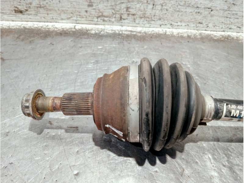 Recambio de transmision delantera izquierda para seat leon (1m1) referencia OEM IAM 1J0407271GD  