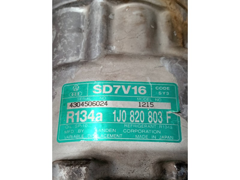 Recambio de compresor aire acondicionado para seat leon (1m1) referencia OEM IAM 1J0820803F  