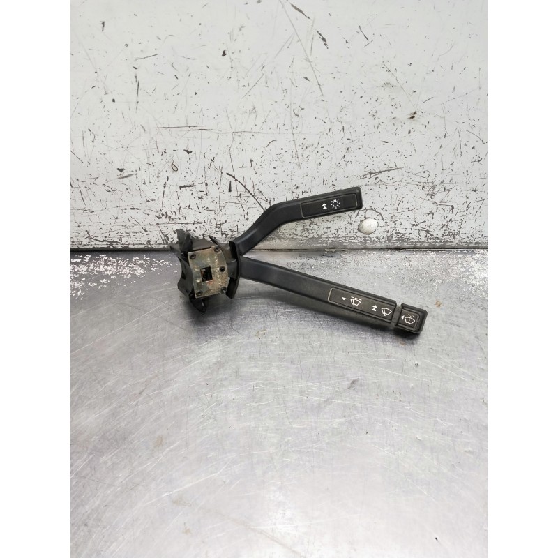 Recambio de mando limpia para ford transit, caja cerrada 86/92 referencia OEM IAM 86VB11K665BB  