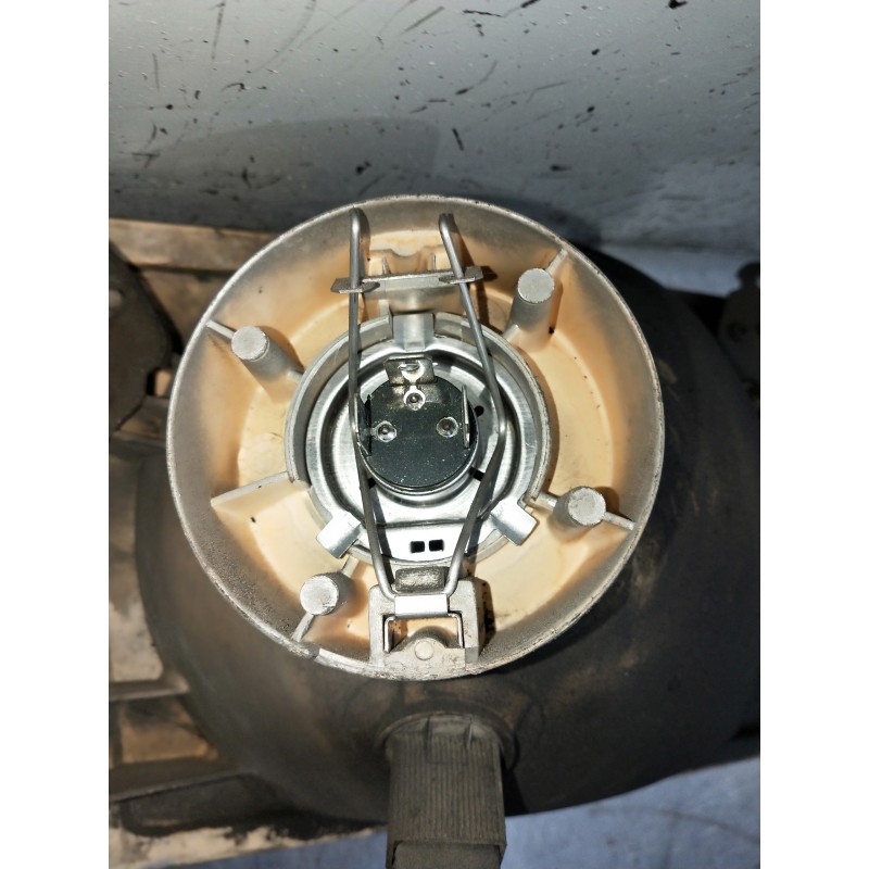 Recambio de faro izquierdo para ford transit, caja cerrada 86/92 referencia OEM IAM   