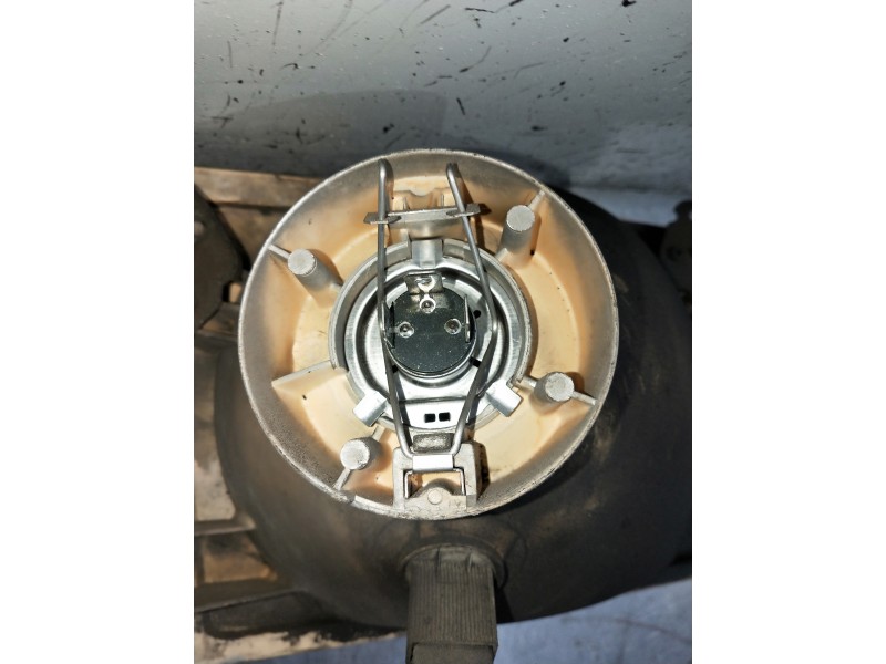 Recambio de faro izquierdo para ford transit, caja cerrada 86/92 referencia OEM IAM   