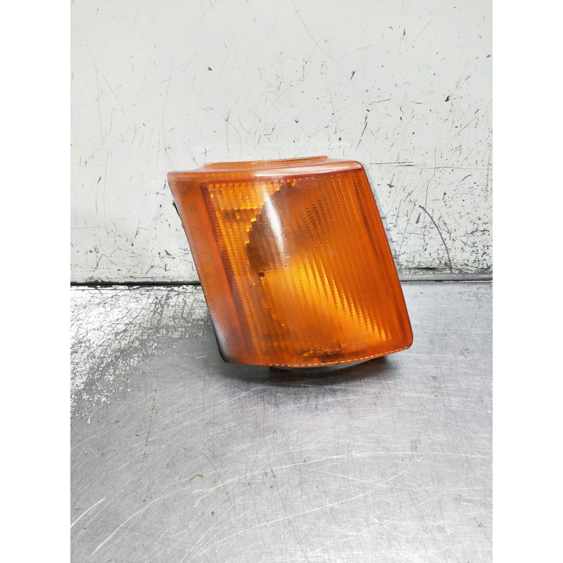 Recambio de piloto delantero derecho para ford transit, caja cerrada 86/92 referencia OEM IAM 86VB13368AE  