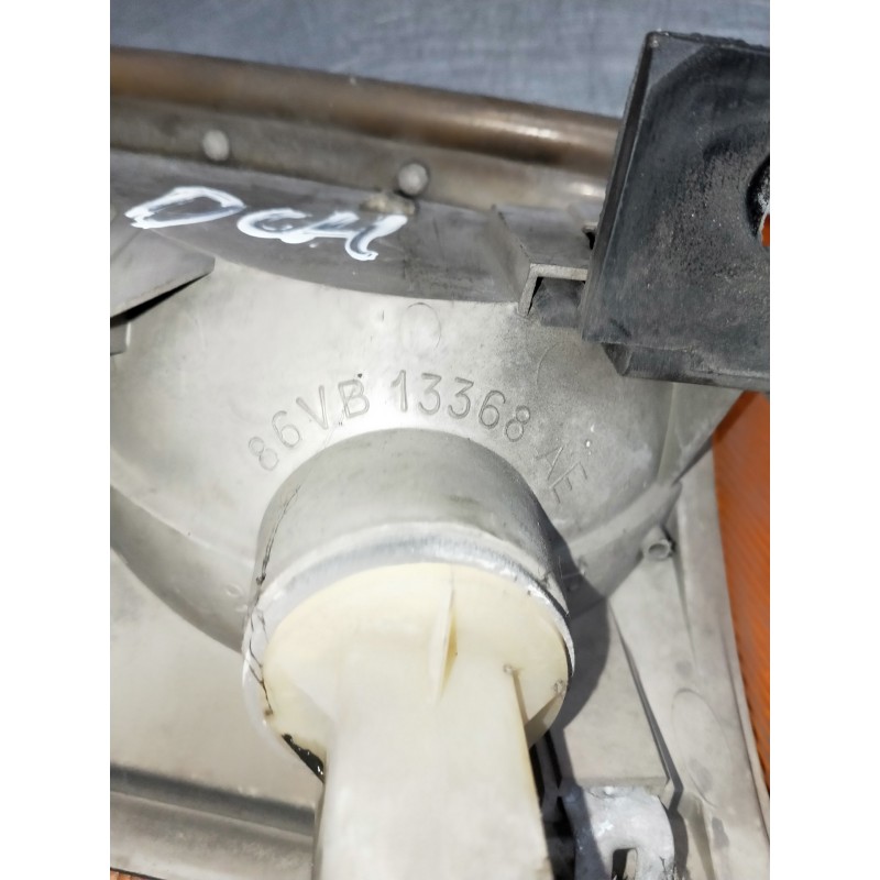 Recambio de piloto delantero derecho para ford transit, caja cerrada 86/92 referencia OEM IAM 86VB13368AE  