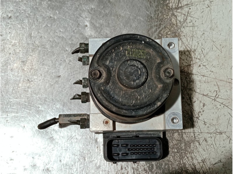 Recambio de abs para kia carnival ii referencia OEM IAM 5WY7213B 2K56T437AO BH60104700