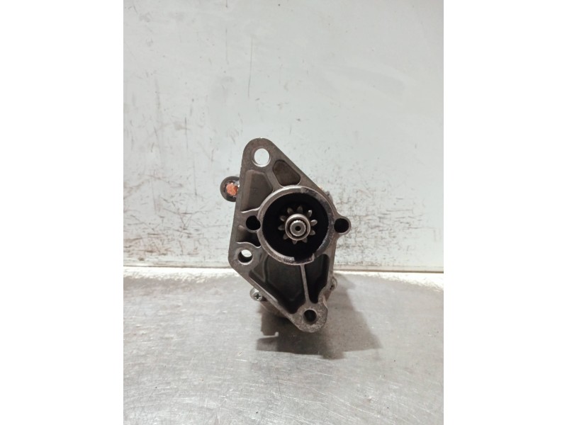 Recambio de motor arranque para kia carnival ii referencia OEM IAM 031114140  