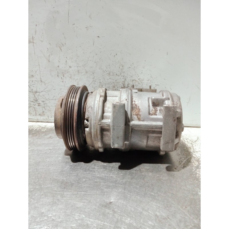 Recambio de compresor aire acondicionado para kia carnival ii referencia OEM IAM 1325025500  