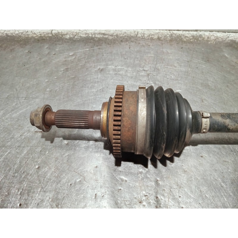 Recambio de transmision delantera izquierda para kia carnival ii referencia OEM IAM CNVJ3MT  
