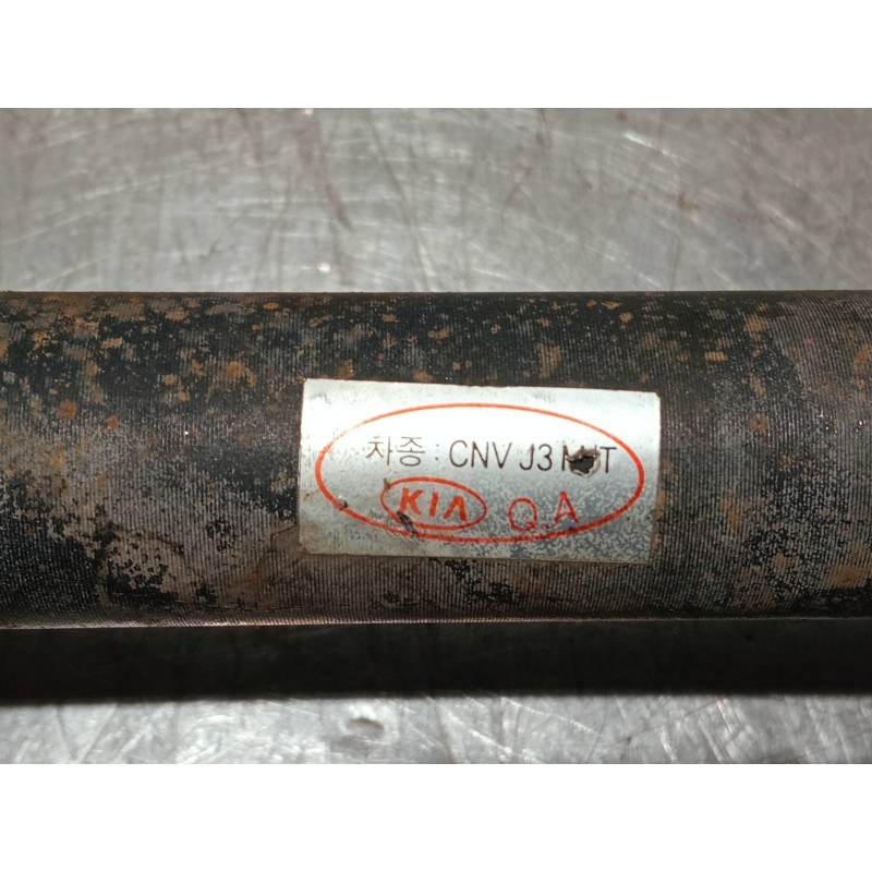 Recambio de transmision delantera izquierda para kia carnival ii referencia OEM IAM CNVJ3MT  