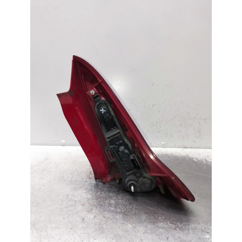 Recambio de piloto trasero izquierdo para citroen c4 coupe referencia OEM IAM 9646801777  