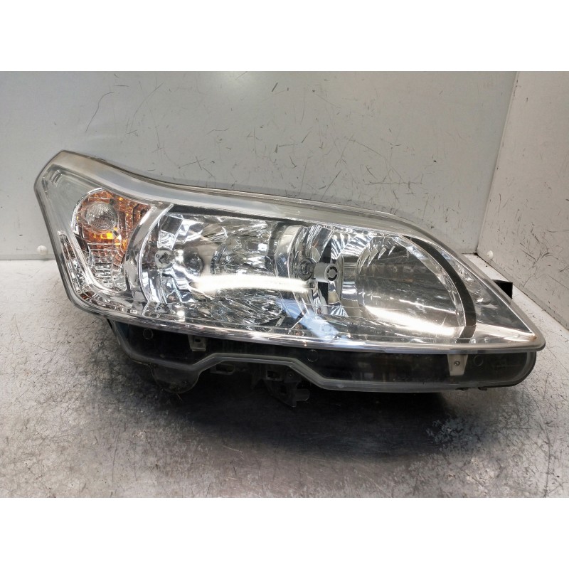 Recambio de faro derecho para citroen c4 coupe referencia OEM IAM 9646893880 89009406 89900032