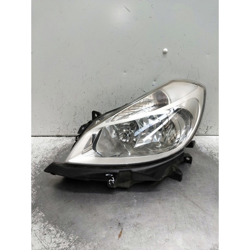 Recambio de faro izquierdo para renault clio iii referencia OEM IAM 8200244889 8200459824 89900157