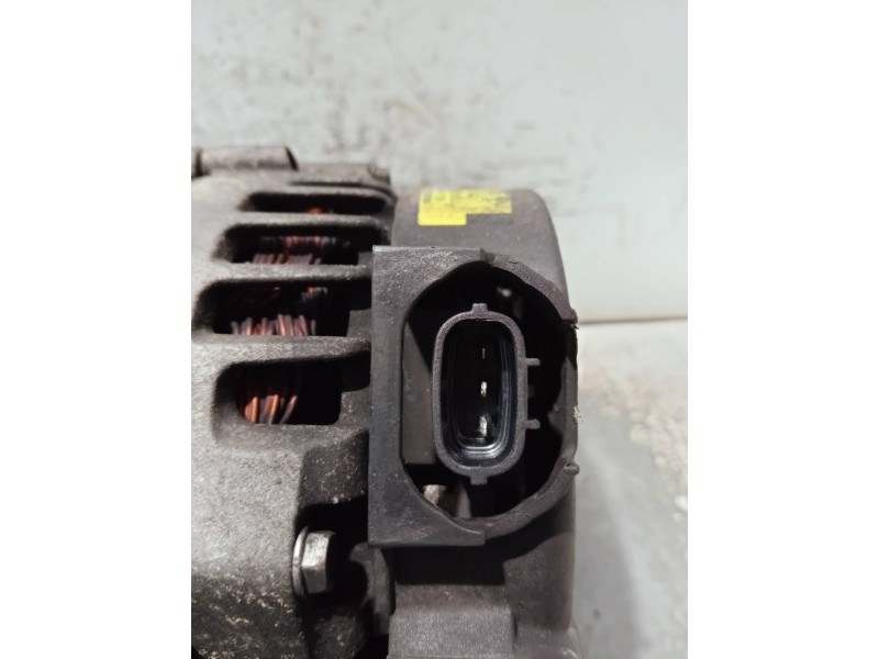 Recambio de alternador para hyundai ix35 referencia OEM IAM 373002A850 2611067 