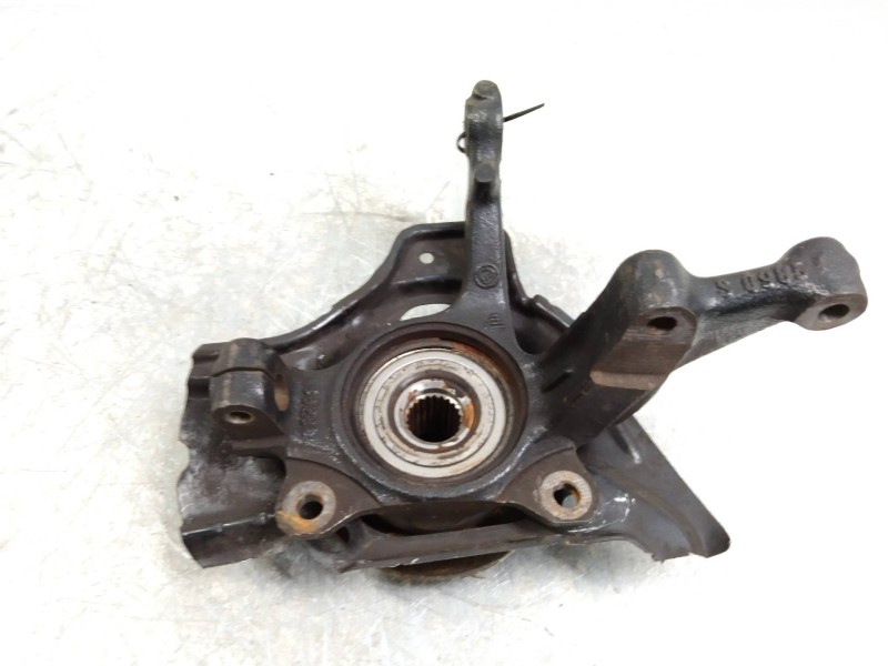 Recambio de mangueta delantera izquierda para lancia lancia y 1.2 cat referencia OEM IAM   