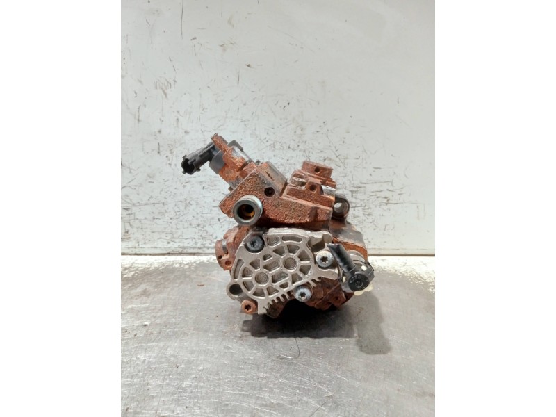 Recambio de bomba inyeccion para hyundai ix35 referencia OEM IAM 331002A420 0445010206 BOSCH