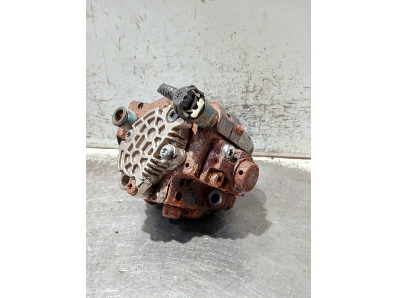 Recambio de bomba inyeccion para hyundai ix35 referencia OEM IAM 331002A420 0445010206 BOSCH