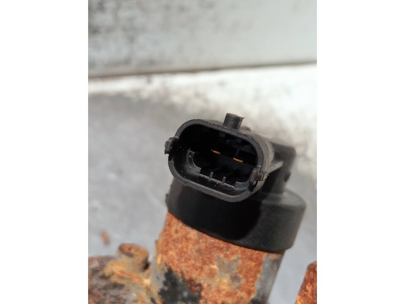 Recambio de bomba inyeccion para hyundai ix35 referencia OEM IAM 331002A420 0445010206 BOSCH