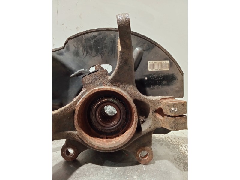 Recambio de mangueta delantera derecha para hyundai ix35 referencia OEM IAM 517562S500  