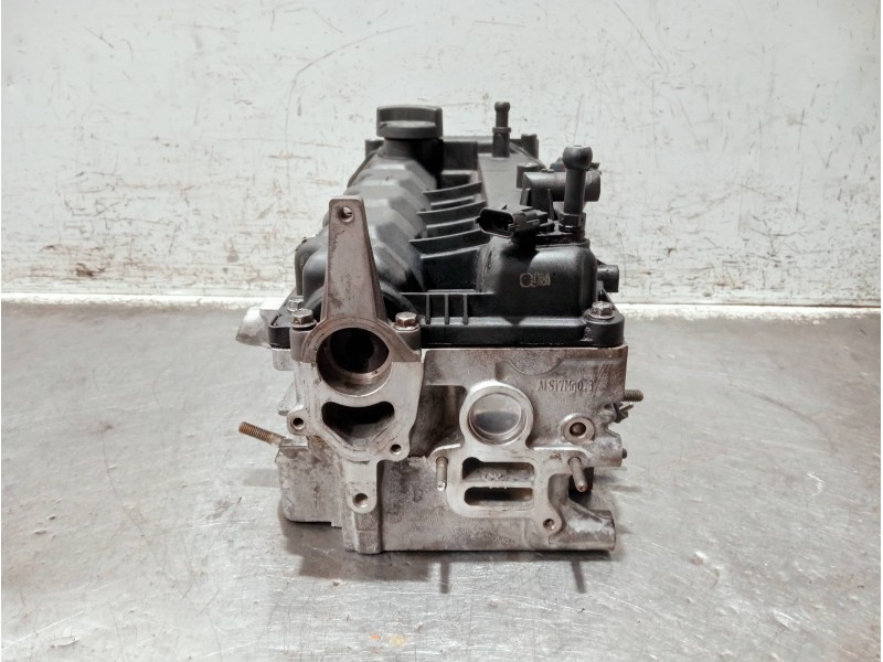 Recambio de culata para hyundai ix35 referencia OEM IAM 221112A200 D4FD 