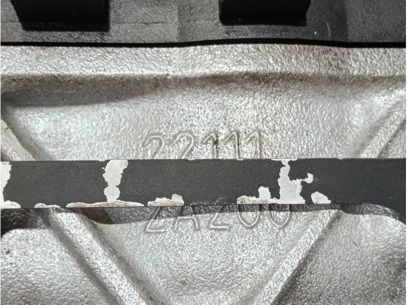 Recambio de culata para hyundai ix35 referencia OEM IAM 221112A200 D4FD 