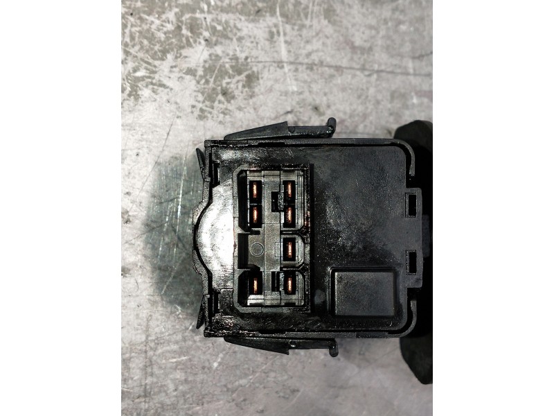 Recambio de mando luces para chevrolet lacetti se referencia OEM IAM 96392862  