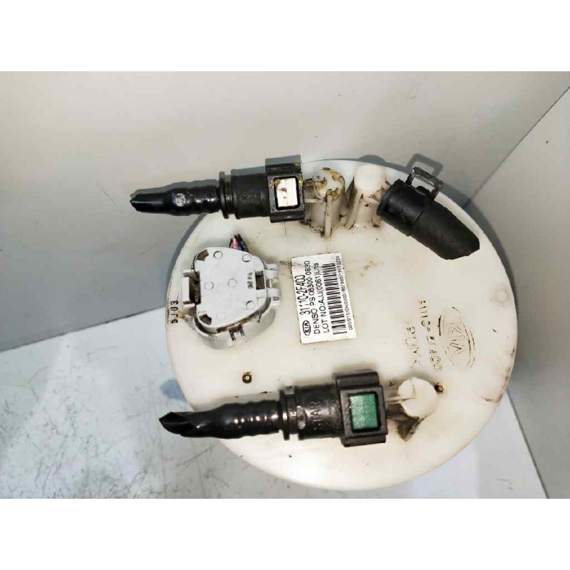 Recambio de bomba combustible para kia cerato 2.0 turbodiesel cat referencia OEM IAM 311102F400 083000830 DENSO AFORADOR