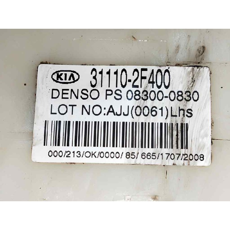 Recambio de bomba combustible para kia cerato 2.0 turbodiesel cat referencia OEM IAM 311102F400 083000830 DENSO AFORADOR