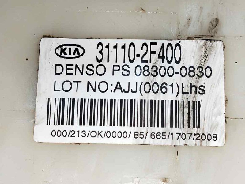 Recambio de bomba combustible para kia cerato 2.0 turbodiesel cat referencia OEM IAM 311102F400 083000830 DENSO AFORADOR