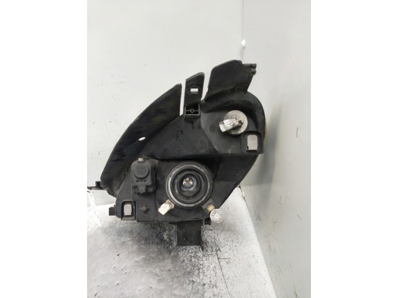 Recambio de faro derecho para citroen xsara picasso referencia OEM IAM 89310180 9649557380 