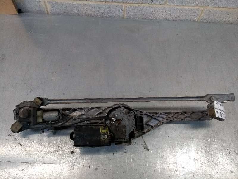 Recambio de motor limpia delantero para bmw serie 7 (e32) 3.0 cat referencia OEM IAM   