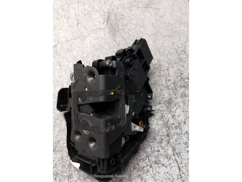Recambio de motor cierre centralizado delantero derecho para ford focus berlina (cap) 1.8 tdci turbodiesel cat referencia OEM IA